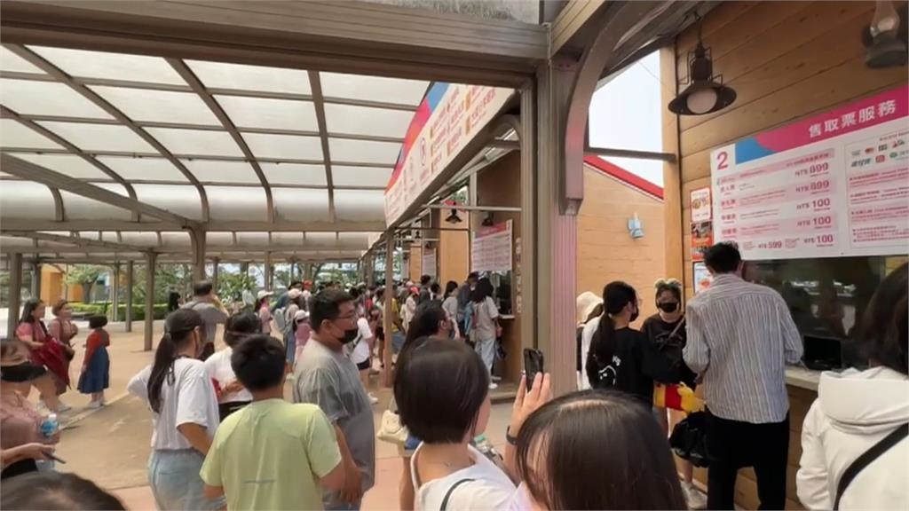 連假第三天!六福村擠爆 中午入園人數突破5千