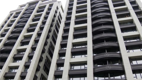 買新建案才交屋就接房仲來電　建商否認個資外洩、屋主百般不解