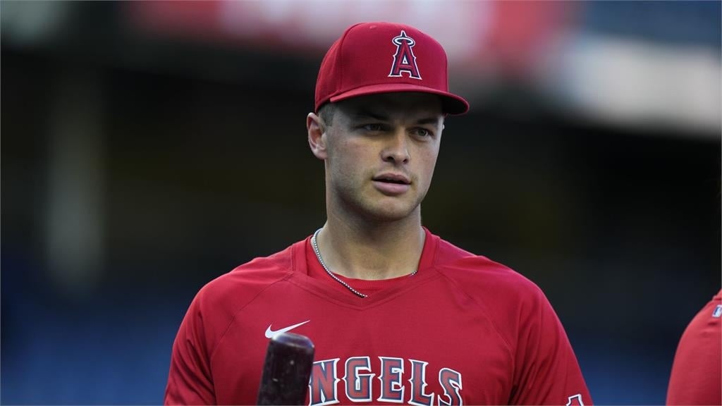 洋基鐵粉變天使捕手「回家比賽」　五年前可怕臂力成話題