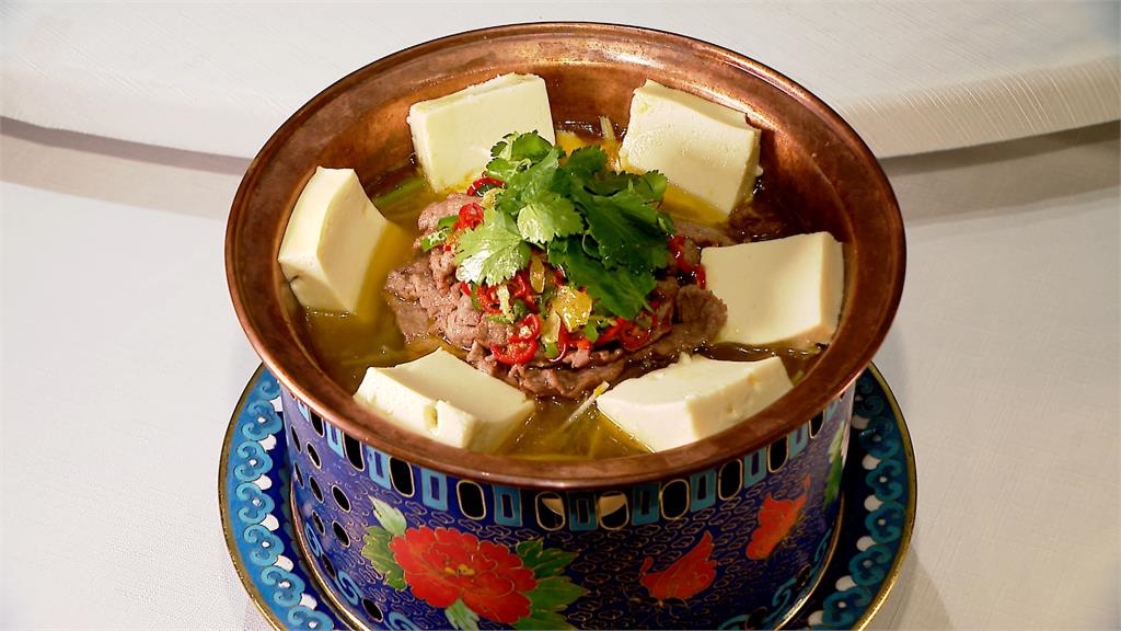 吃雞不見雞！　經典川菜「雞豆花」遇上牛菲力口感鮮嫩