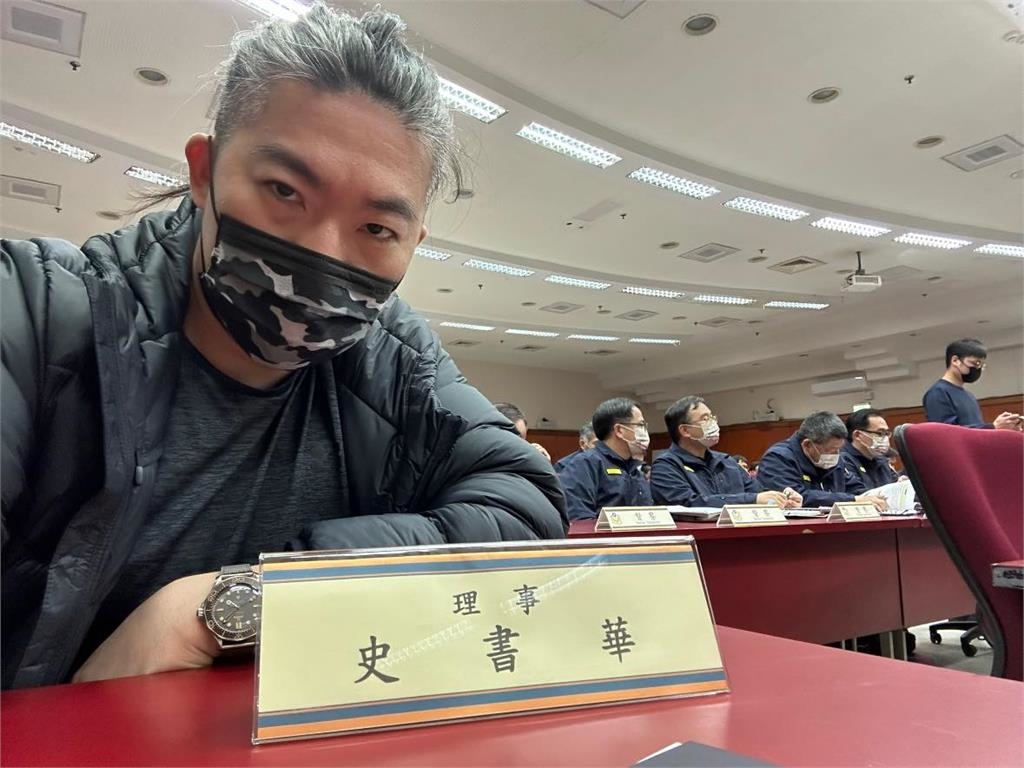 麻醫邱豑慶團購耳溫槍持續炎上!史書華突發千字道歉文:對不起大家