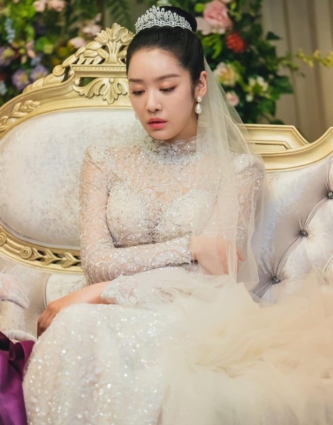 《黑暗榮耀》火辣空姐大尺度「裸紗」優點透光光 涎鎮:車珠英好漂亮