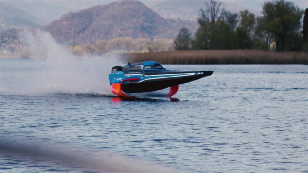 將像F1比賽一樣刺激！　電動水翼賽艇測試狀況佳