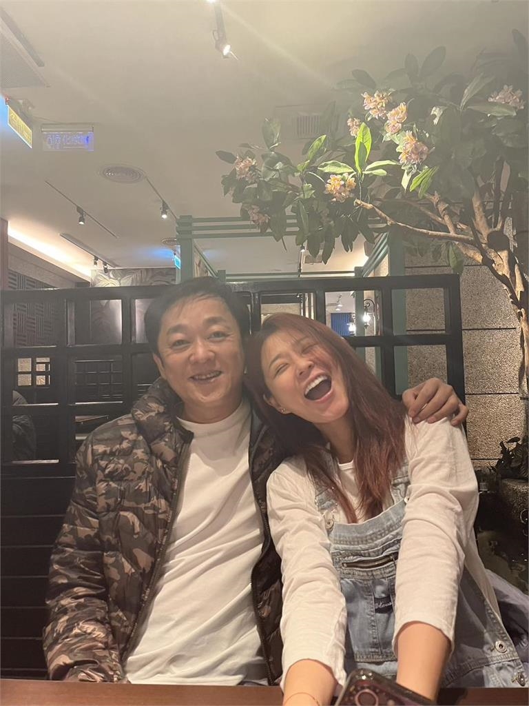 深夜震撼彈!李燕無預警宣布再婚「新店陳大少」 男方超狂身分曝光