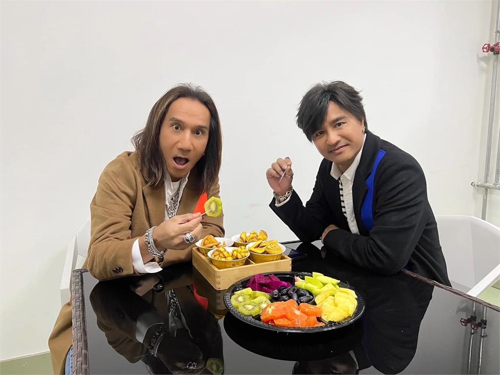 韓文也通!動力火車顏志琳翻唱「NewJeans神曲」 網一聽全跪:太神了