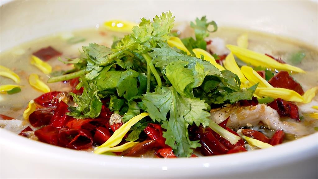 川菜也能獨享餐　一個人的「酸菜魚」美味不變