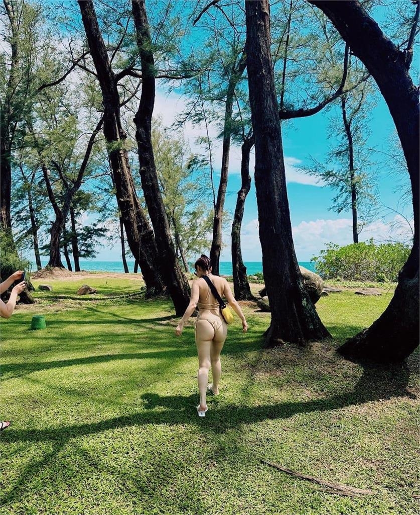 陳芳語飛國外解放了!普吉島慶生曬比基尼「這裡被看光」