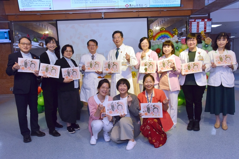 淡水馬偕允2喵星人造訪「31病房」 出版繪本溫暖人心