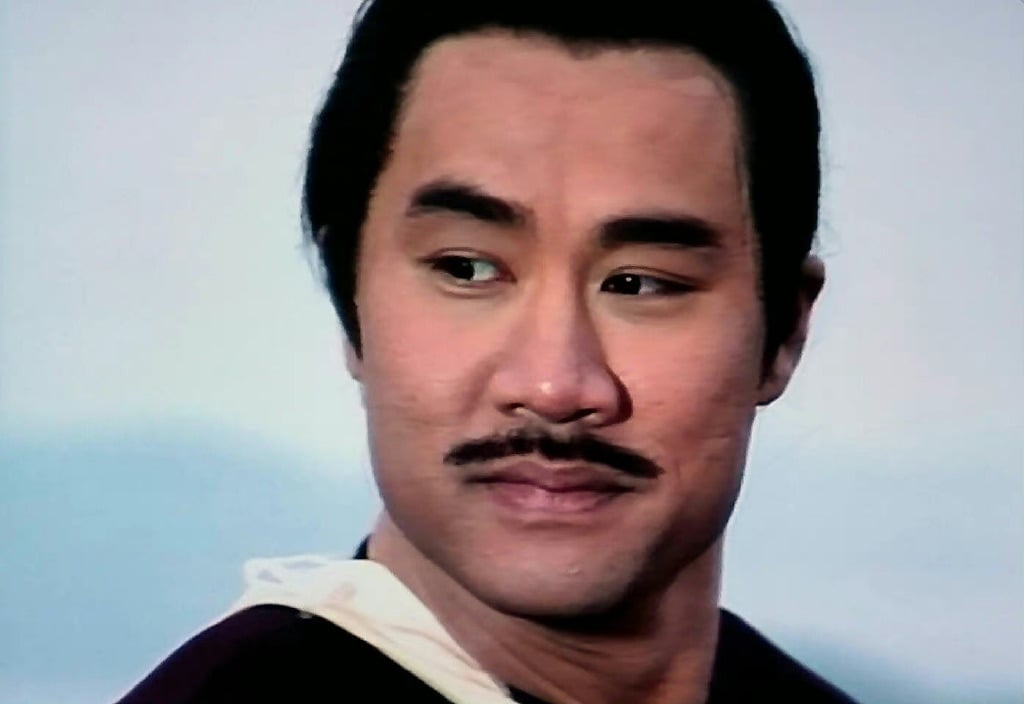 TVB御用警司！資深港星息影20年…72歲「留滿白鬚」近況曝光