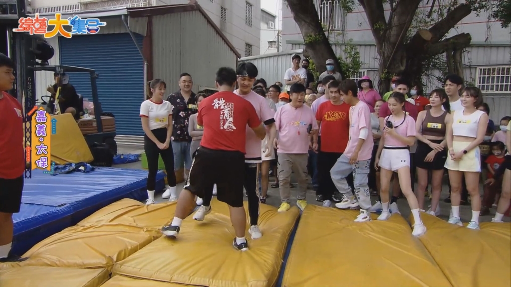 《綜藝大集合》與籃籃合體炫舞技 胡瓜跳完當場宣布「休半年」
