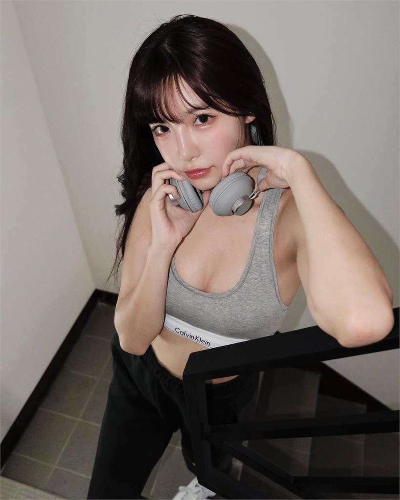 林襄勁敵出現了！樂天副隊長豁出去「只穿這樣」網喊：怎麼輸？