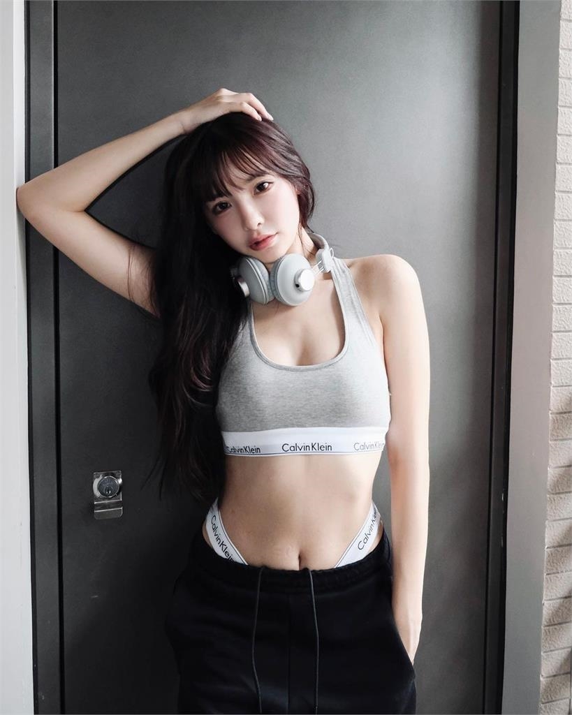 林襄勁敵出現了！樂天副隊長豁出去「只穿這樣」網喊：怎麼輸？