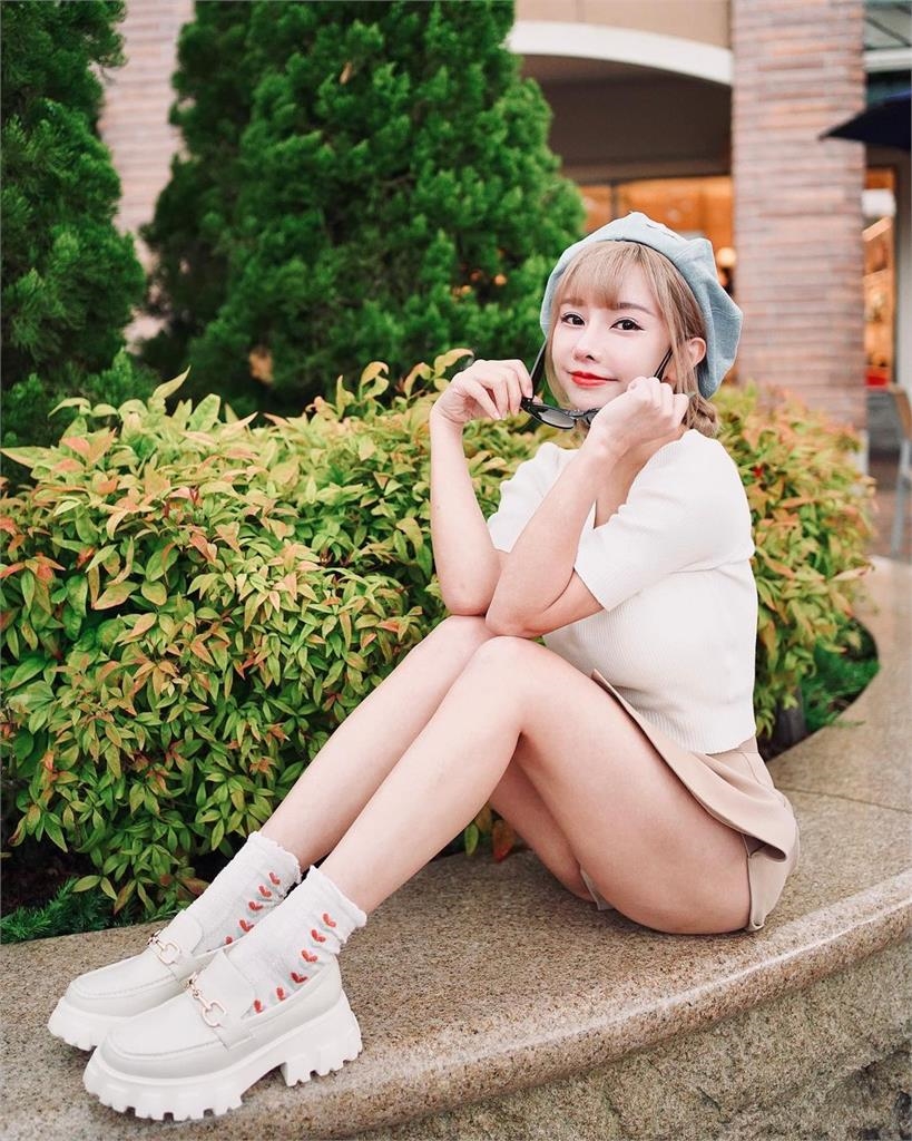 巫苡萱抬腿「超私密角度」流出!1句話親揭「近期心境」