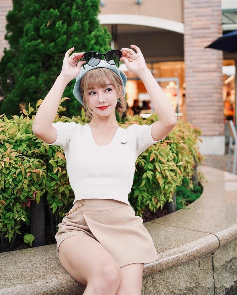 巫苡萱抬腿「超私密角度」流出!1句話親揭「近期心境」