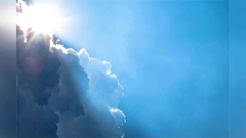 梅雨結束後天氣穩定！鄭明典PO圖曝「一指標」：白天高溫易產生對流