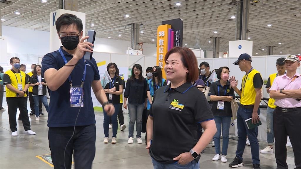 全國技能競賽最終回 許銘春連三天現身替選手加油