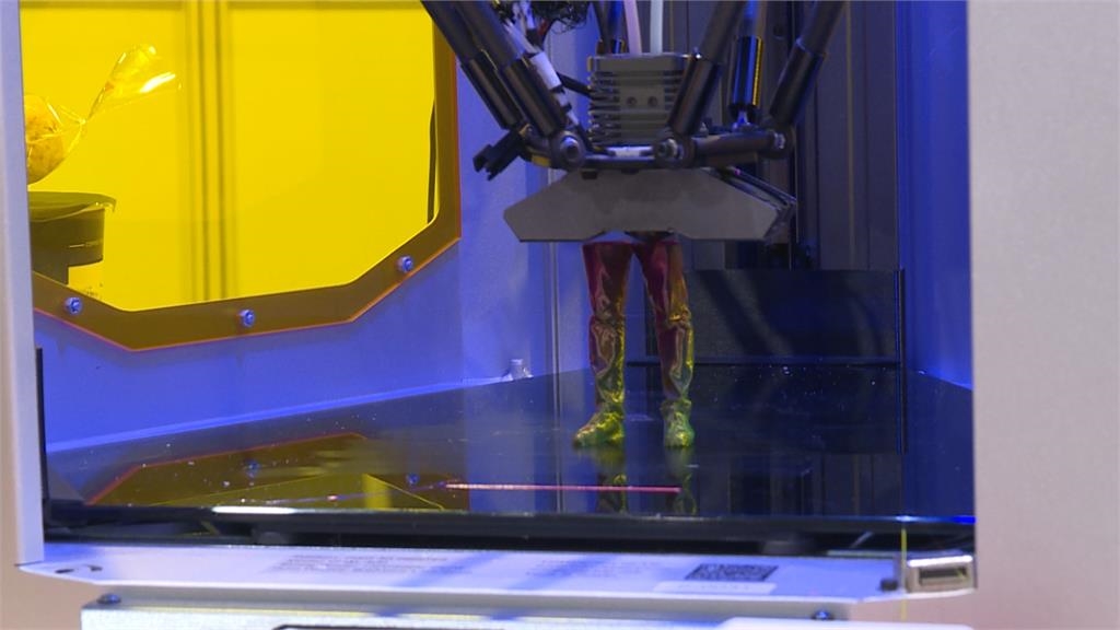 全國技能競賽最終回 許銘春連三天現身替選手加油