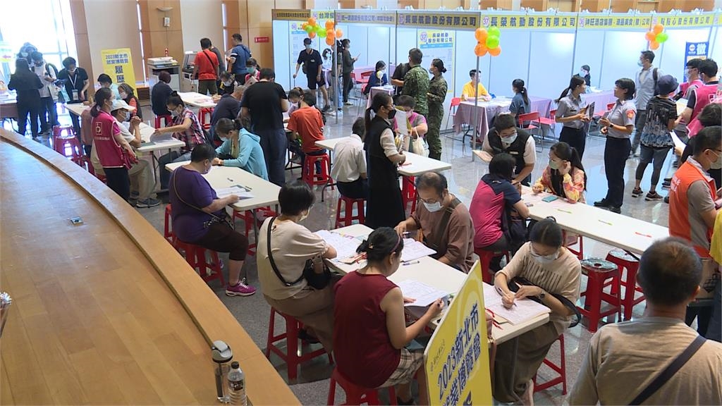 5.5萬高薪徵店長! 新北就業博覽會海量職缺任你挑