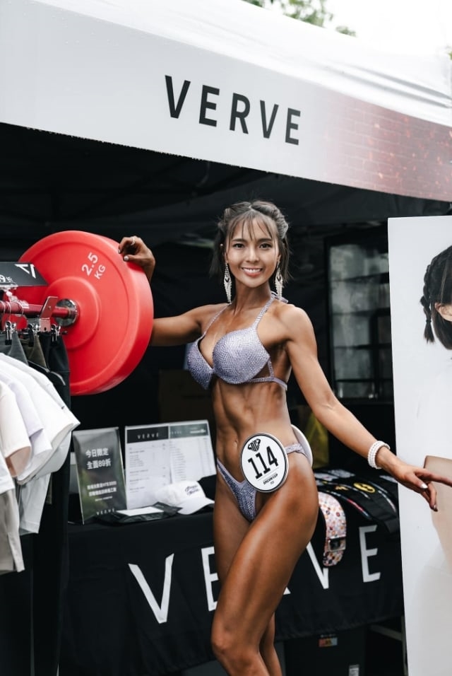 體脂降到13%!黃沐妍揭「超自律飲食」:認真尊敬所有健美比賽前輩
