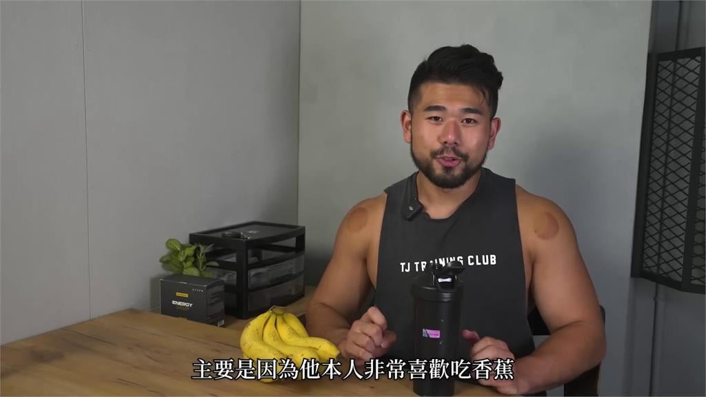 體驗拳王泰森一天 神鬼級健身操訓練網紅累癱:不想再體驗一次