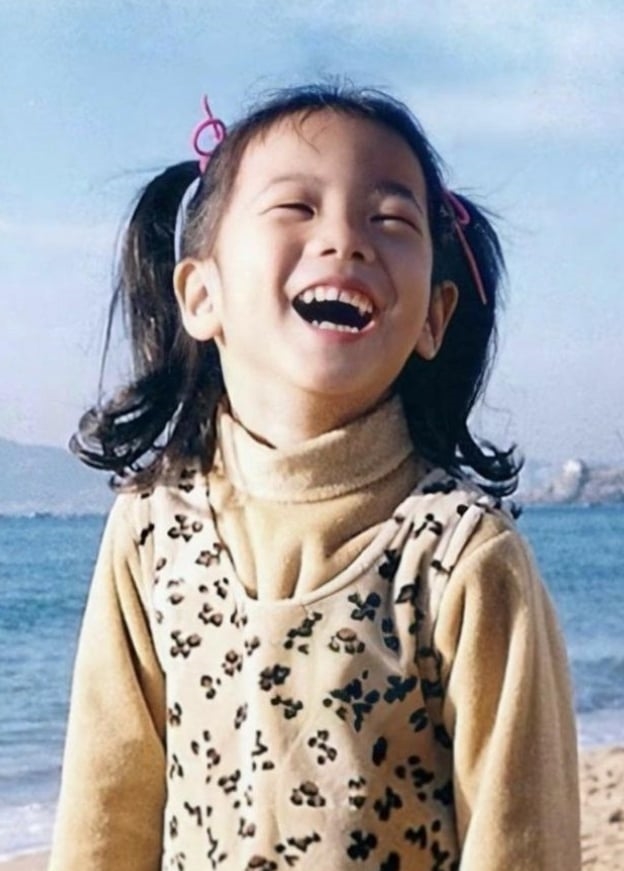 BLACKPINK Ros 600 4gTV blackpink-ros-600-4gtv