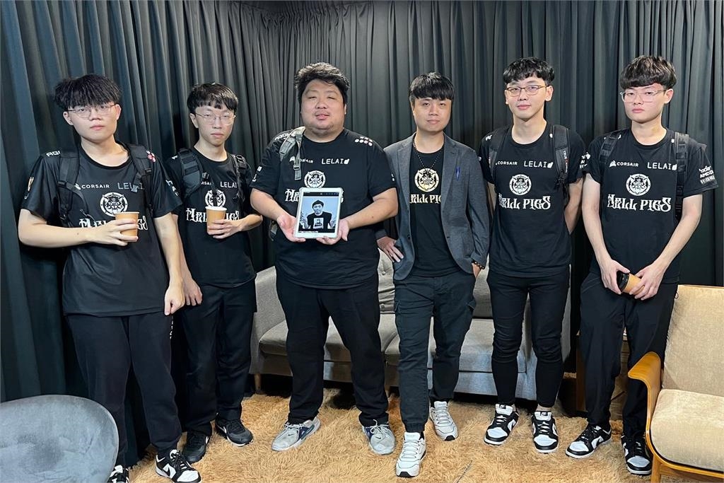 有味道⋯統神自曝「戰隊服從沒洗過」!網虧:難怪地獄豬選手臉都很臭