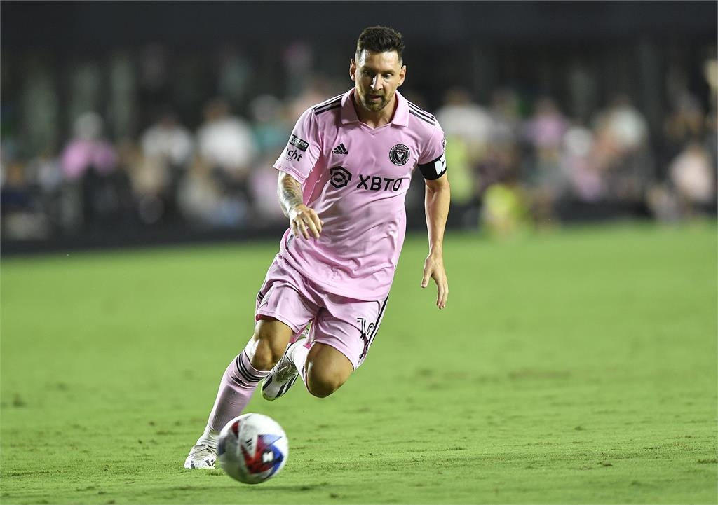 足球/到美國成「漫威英雄」!梅西5戰狂掃8球 率隊闖聯賽盃4強