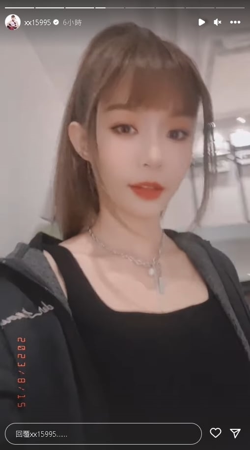 Yuri睽違1年回歸「長髮姊姊」！撥髮甜笑「仙氣外洩」網暈：太正