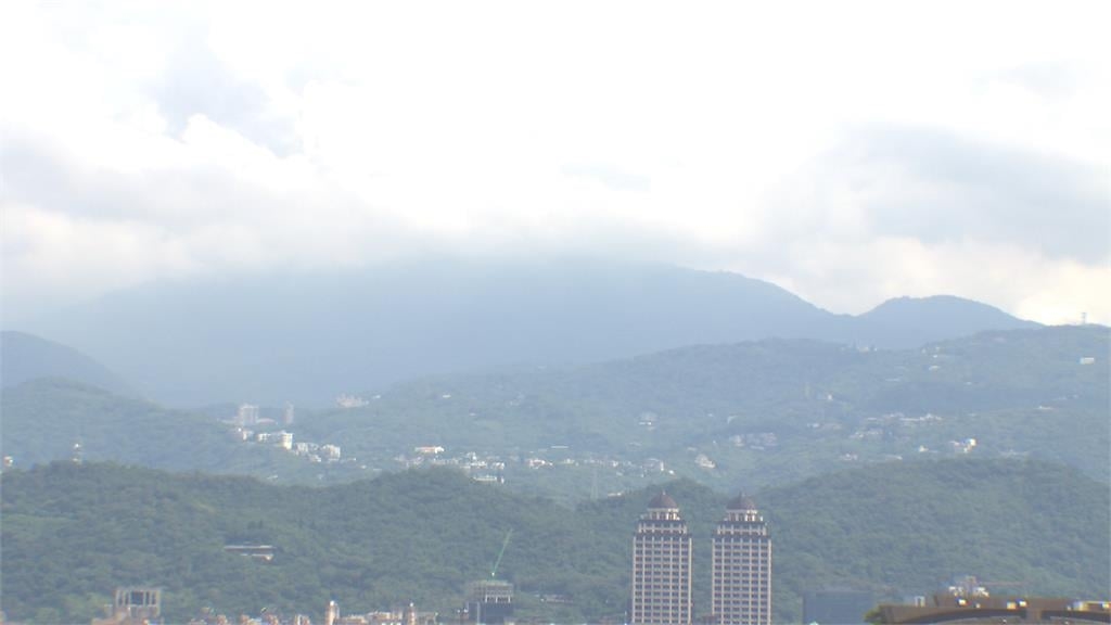 準颱風「蘇拉」最快明成形 海面打轉路徑仍有變數