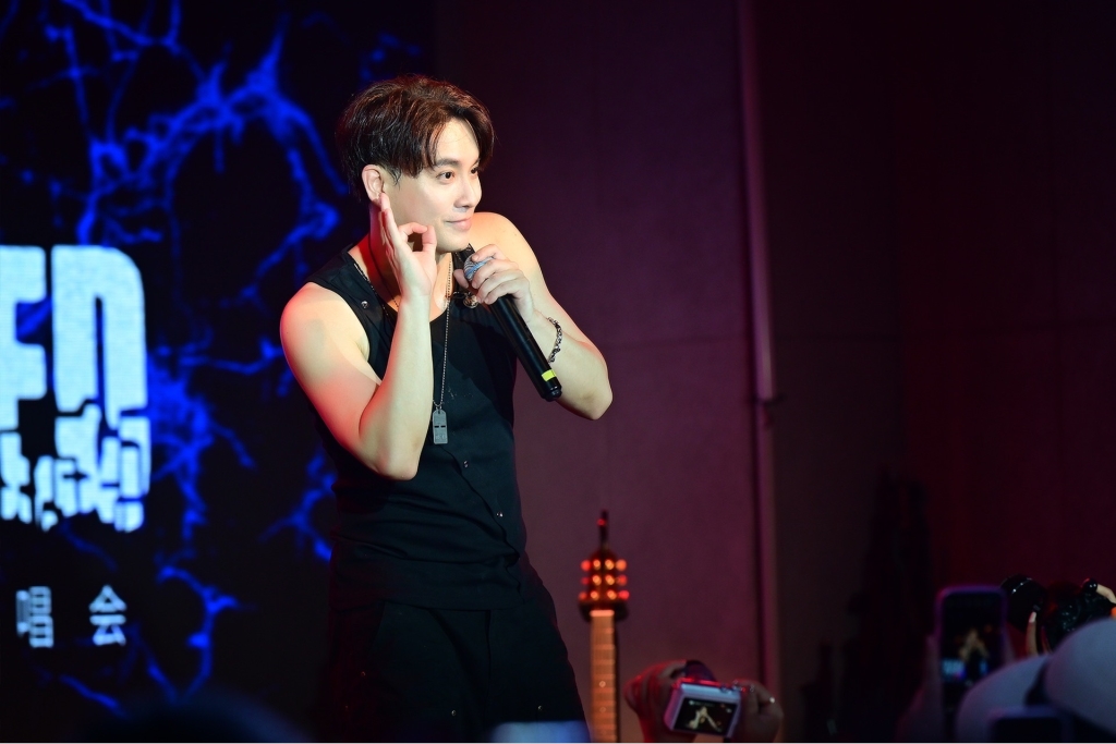 《終極三國》爆紅男星陳德修 自曝巡演遇靈異事件! 伴奏音樂突變調發出詭異聲......