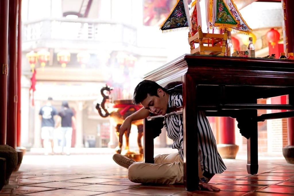 張睿家回鄉接乩身!挑戰全台語 多種語言聲調切換呼喊「好燒腦！」  