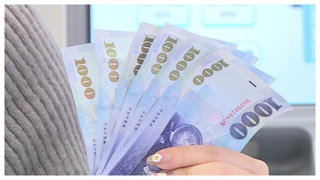 快去刷摺！10月「週週領錢」這項給付最多人領到　最高爽領5.2萬