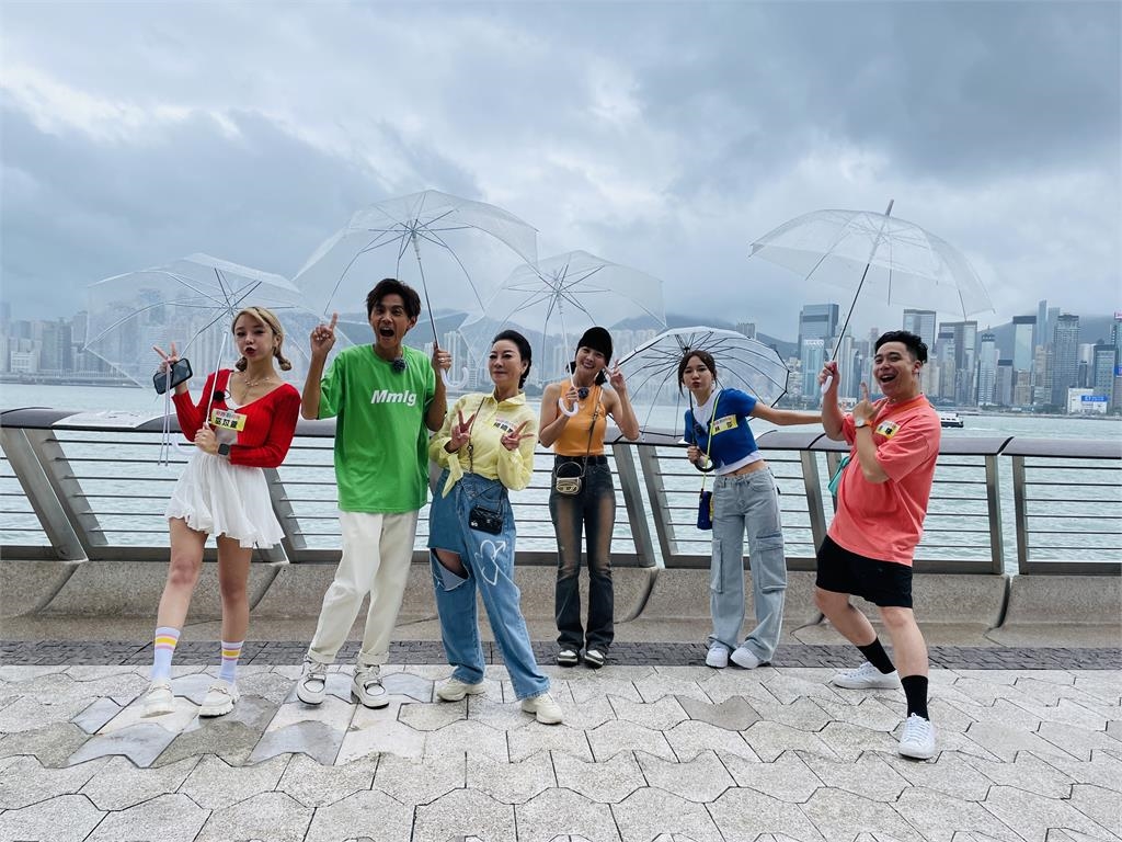 「楊紫瓊」驚喜現身阿翔cue拍照新招式 楊繡惠直言說：「沒有了！我就這一招！」