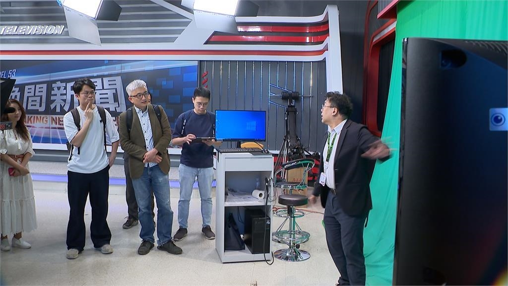 全台首位AI主播「敏熙」掀話題！「台灣AI實驗室」參訪民視深入交流