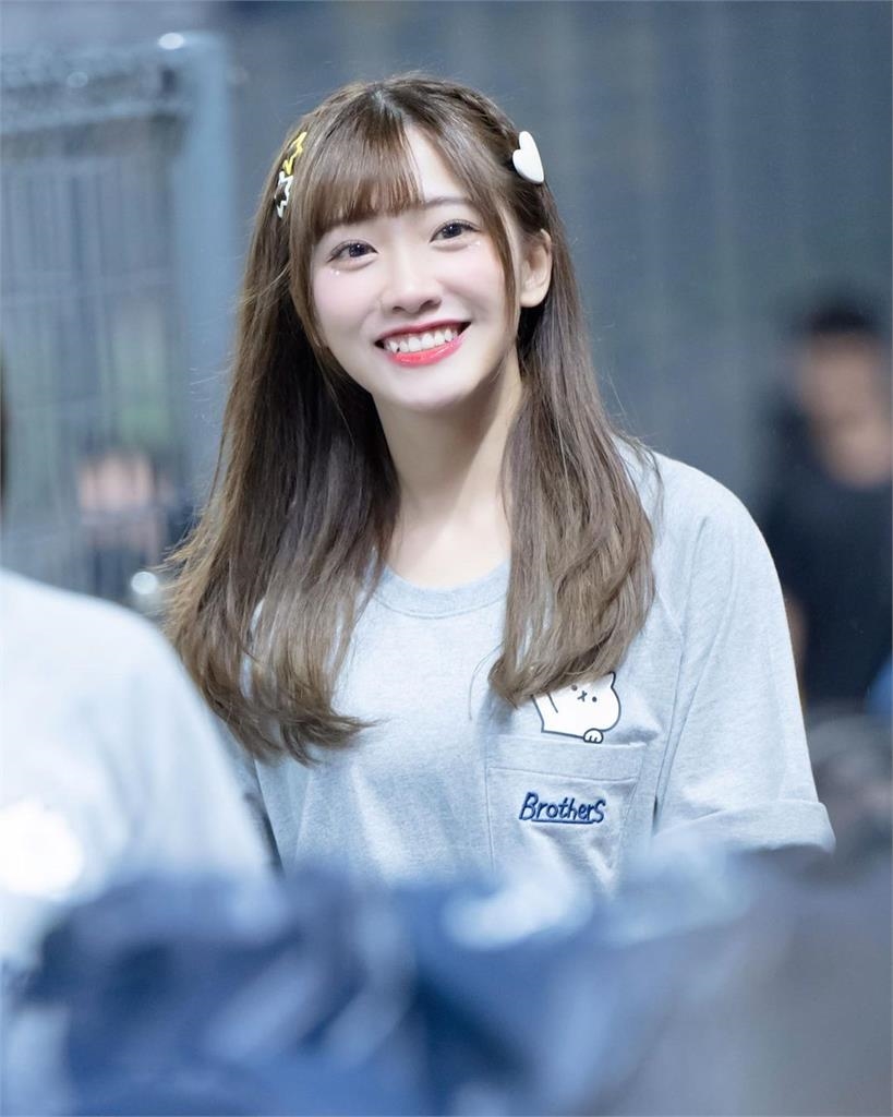 啦啦隊「首席美少女」自曝有歸屬了！甜認1件事：感受到愛