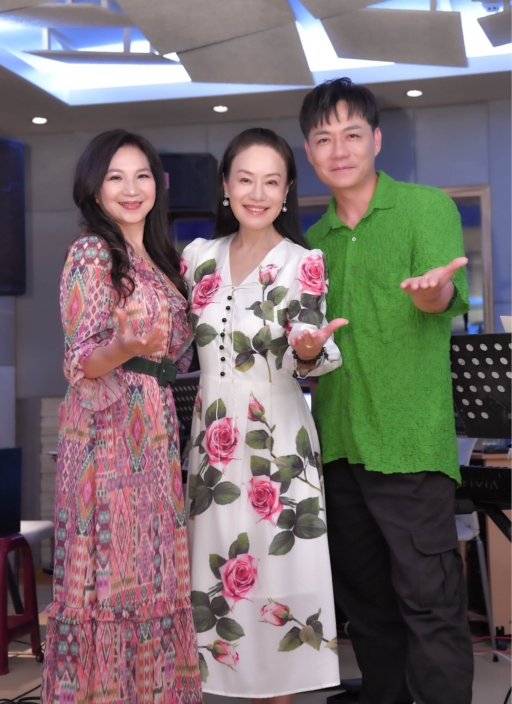 陳隨意老婆謝宜君高鐵自摔縫6針!「黃金歲月」演唱會練唱他露面全說了