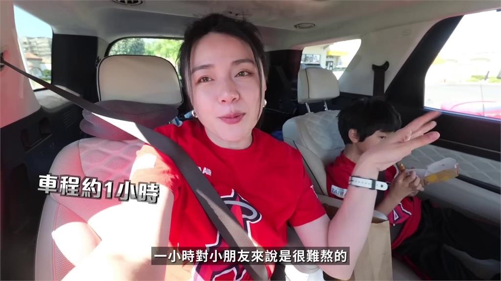 尪為減肥「點漢堡要求不加麵包」 包裝一開她笑翻:這什麼東西