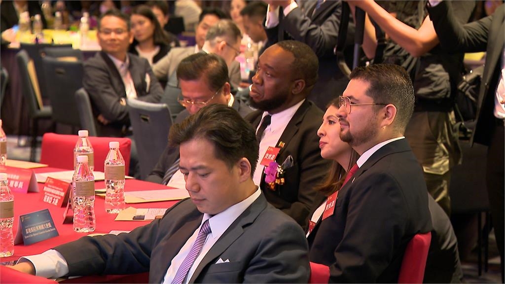 「企業界的奧斯卡」　商人節暨金商獎頒獎典禮登場