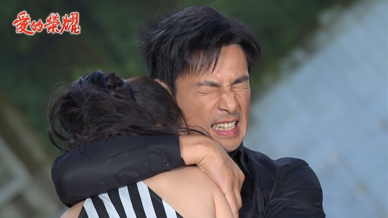 《愛的榮耀-EP7精采回顧》愛嘉以命負責 瑞德飛身救美!玫娟一心找有禮 土龍悲痛罵不醒?