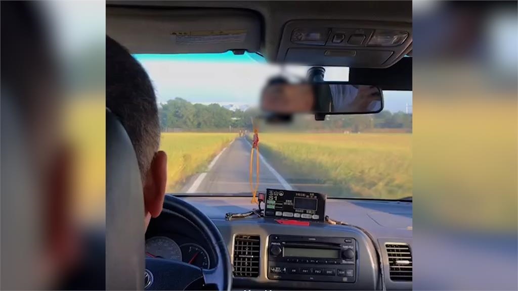 去成功嶺搭小黃遇到「出4惹阿北」 乘客狂尖叫連喊:這路很小啊