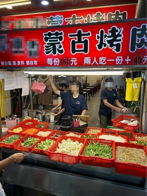 夾菜夾到爽!他嘆「為何蒙古烤肉退流行?」 網曝原因:寧可吃鐵板燒