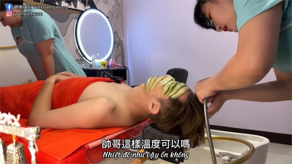 在台灣體驗越式洗頭！雙妃貼心服務宛如當皇帝　台男大讚：朕甚感滿意