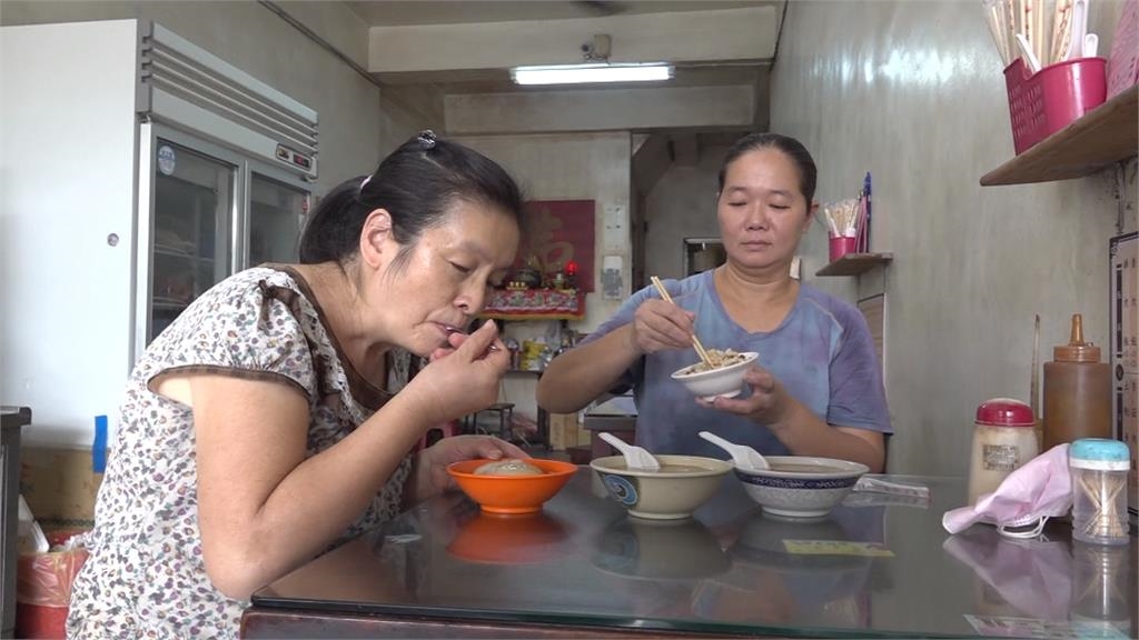 小吃店拚24小時營業 早餐吃到消夜如自家灶咖