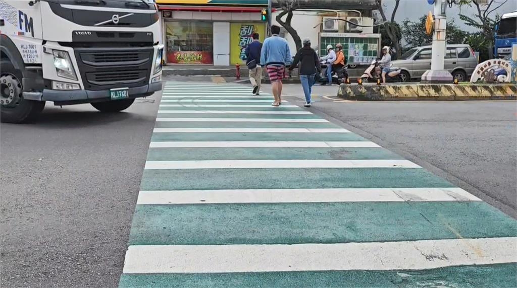 「帝王條款」漫畫獲全國特優　百萬網紅Cheap公審學生作品