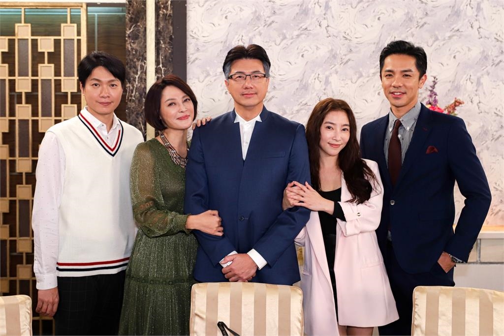 李沛綾跟張家瑋《愛的榮耀》首次合作!喊話成最美母女檔