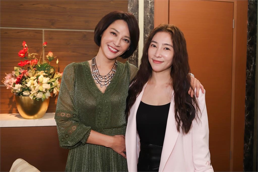 冰山融化!張家瑋加入《愛的榮耀》變溫柔千金妹 高反差造型險認不出