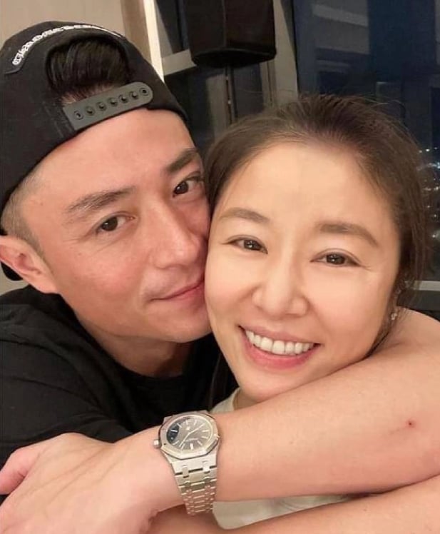 燒肉店偶遇「超帥大叔」竟是霍建華!自拍洩「43歲神顏」滿血回歸男主