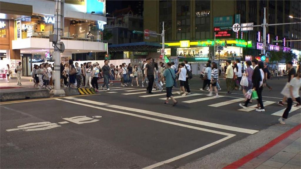 捷運中山站「假日為啥一堆妹」?內行揭3特色:不懂100%直男 捷運中山站「假日為啥一堆妹」?內行揭3特色:不懂100%直男