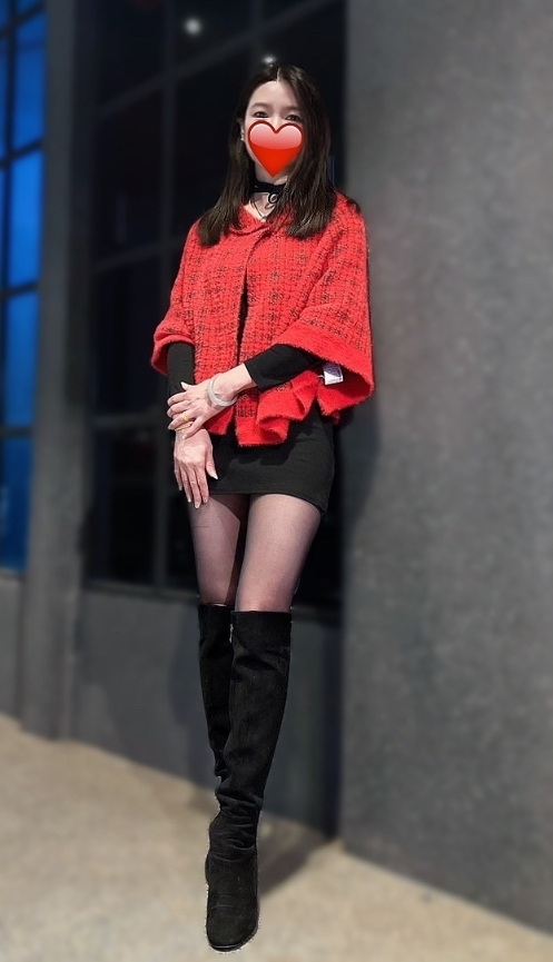 郭鬼鬼47歲親媽美貌「稱霸濁水溪以南」!極致黑絲太炸裂網嚇爛:太扯