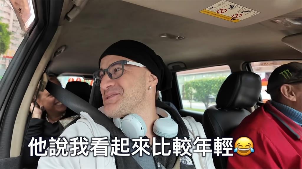 尷尬了！妹妹遊台灣被誤認是媽媽　吳鳳「1台語回應」逗笑網